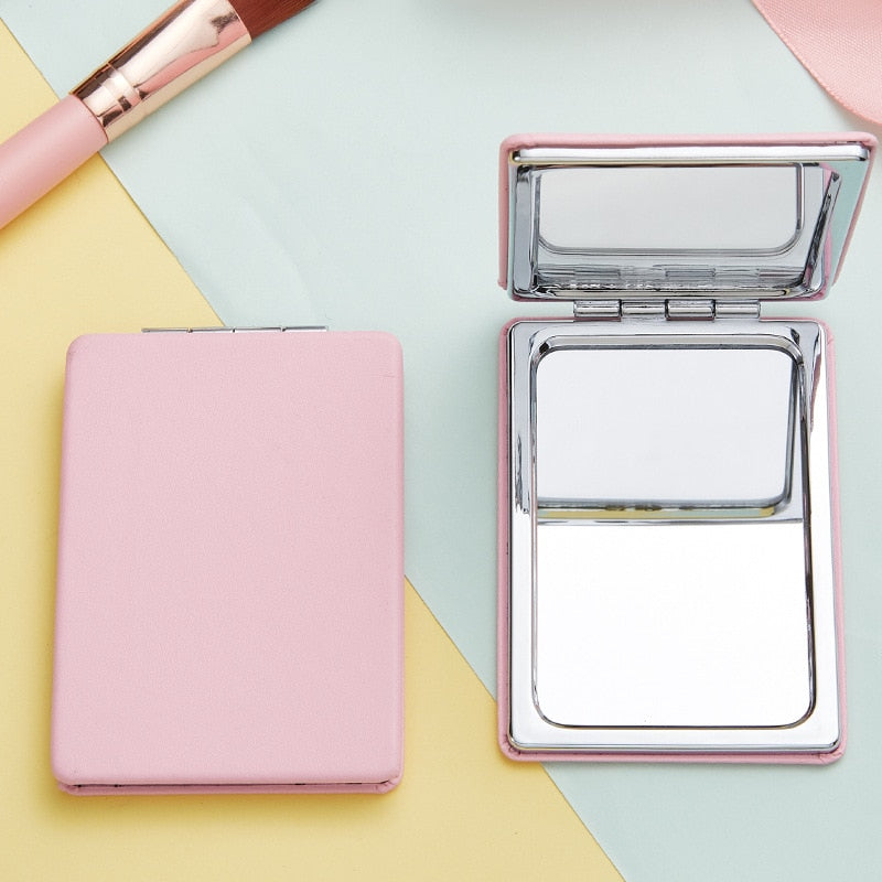 Cosmequic® Foldable Cosmetic Mirror